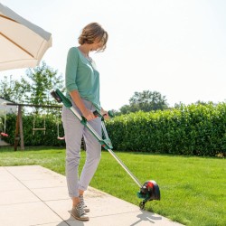 Акумулаторен Тример за Трева Bosch UniversalGrassCut 18V-26 - 26см, Зелен